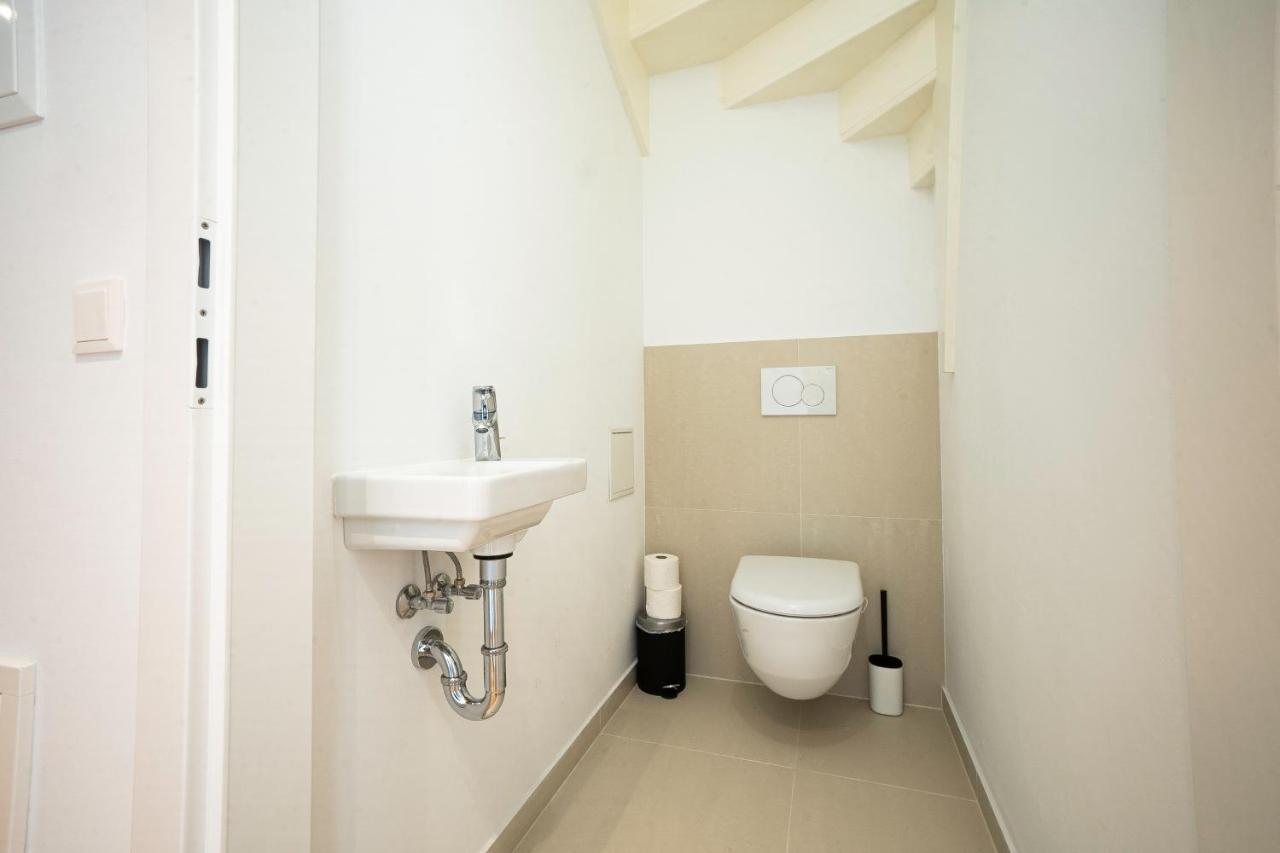 Orestaliving - Penthouse With Designer Renovation ウィーン エクステリア 写真