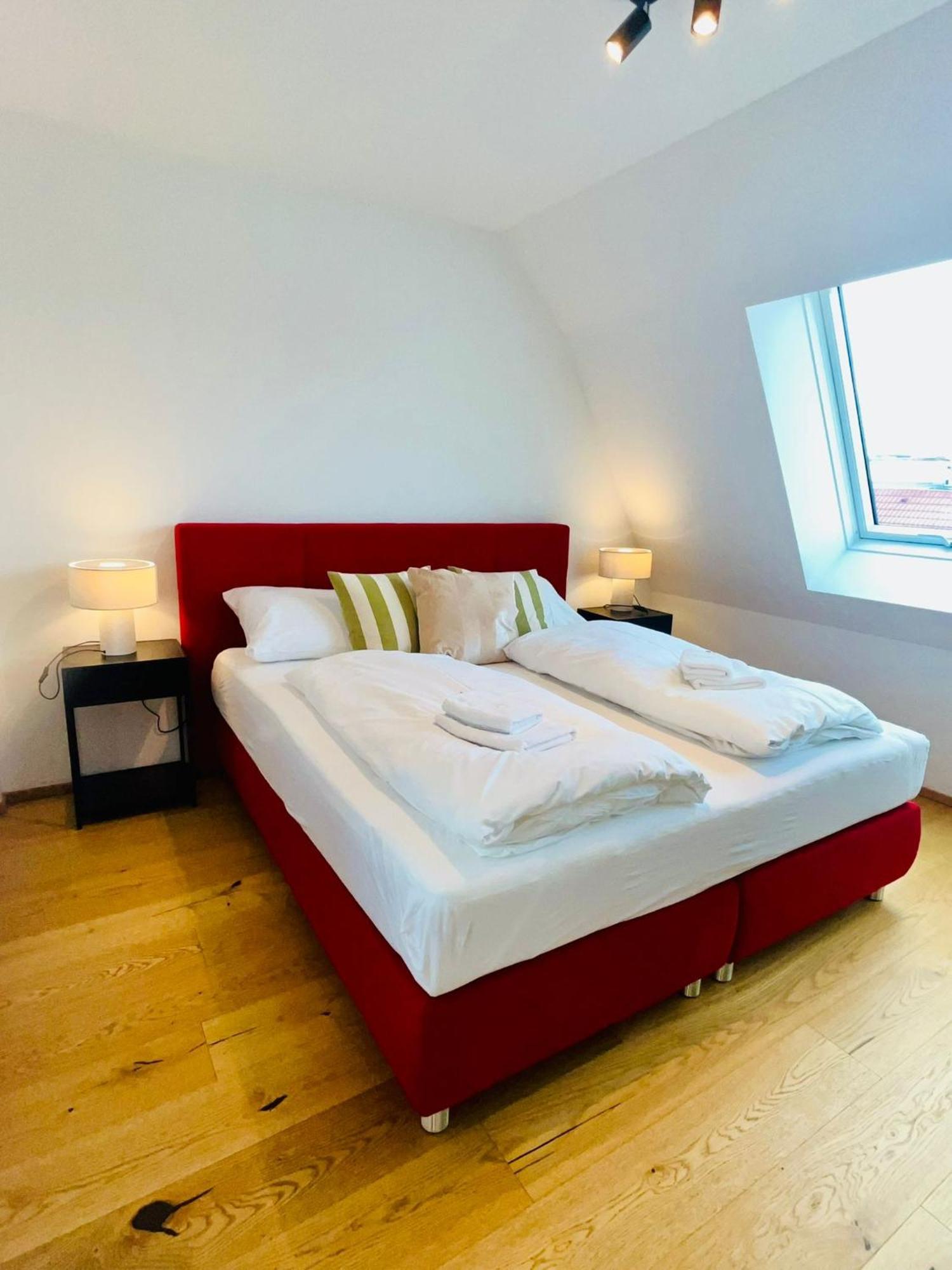 Orestaliving - Penthouse With Designer Renovation ウィーン エクステリア 写真